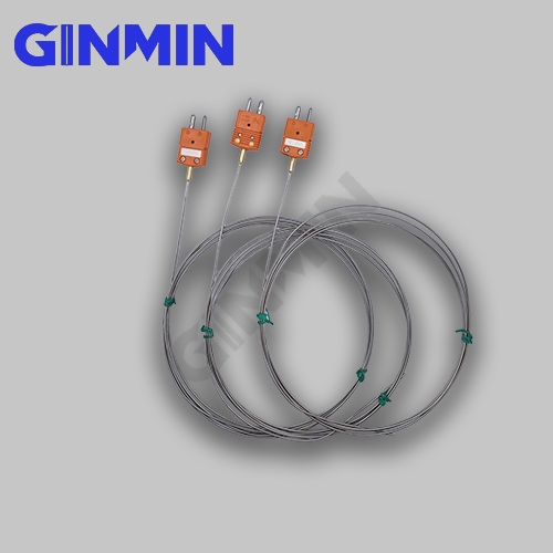 插头式铠装热电偶